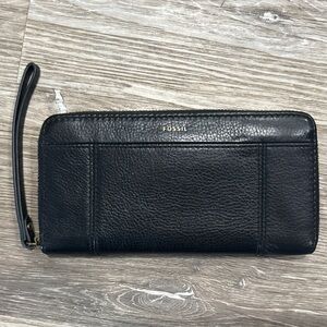 FOSSIL Womens Blk Leather Zip-Around Wristlet Wallet Cards 💵 Holder Gold Accent